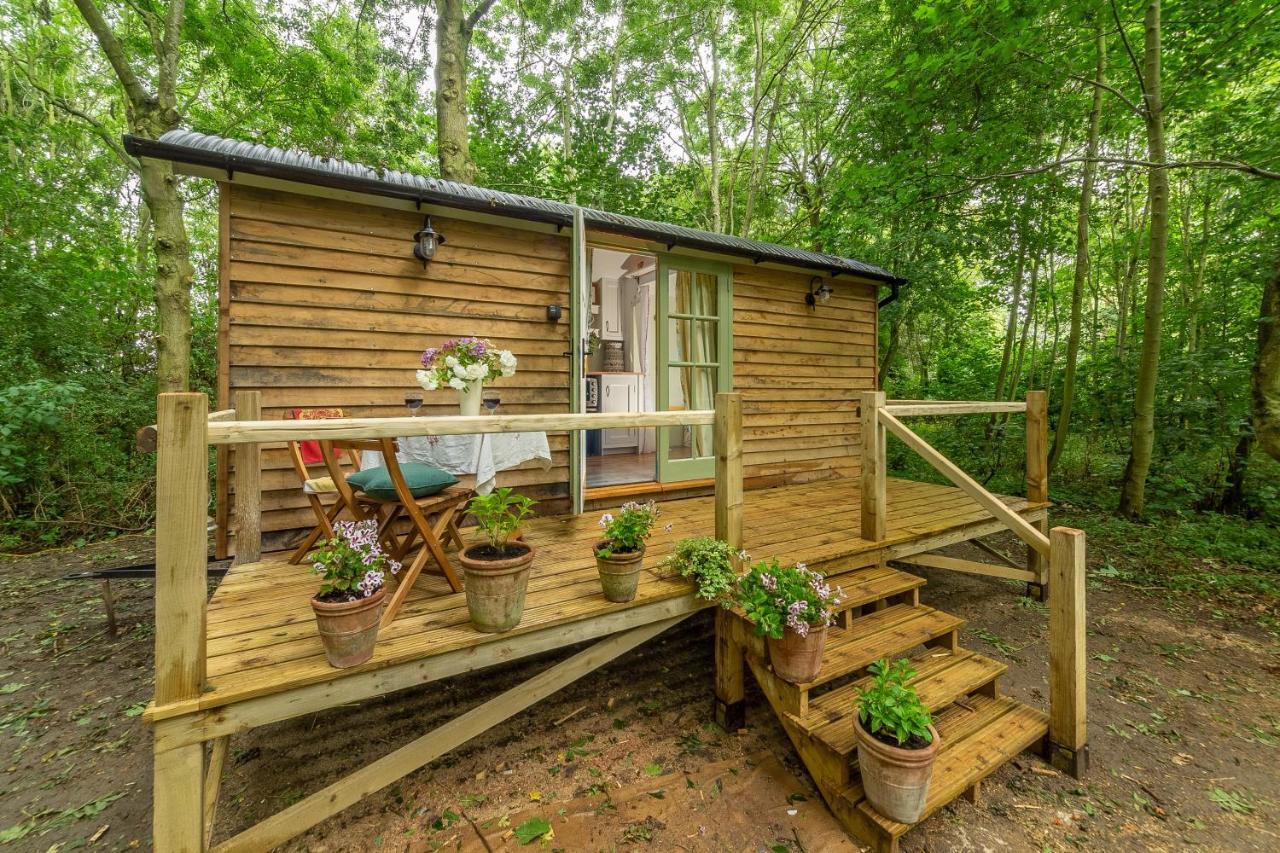 Woodland Retreat Shepherds Hut Villa Brundish Exterior foto